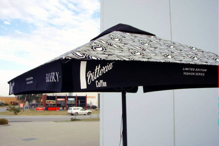 Cafe Pro Plus Umbrella - Vittoria Classic